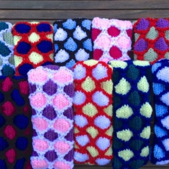 Handmade Frozen Anna Inspired Knit Headband - Picture 3 of 3